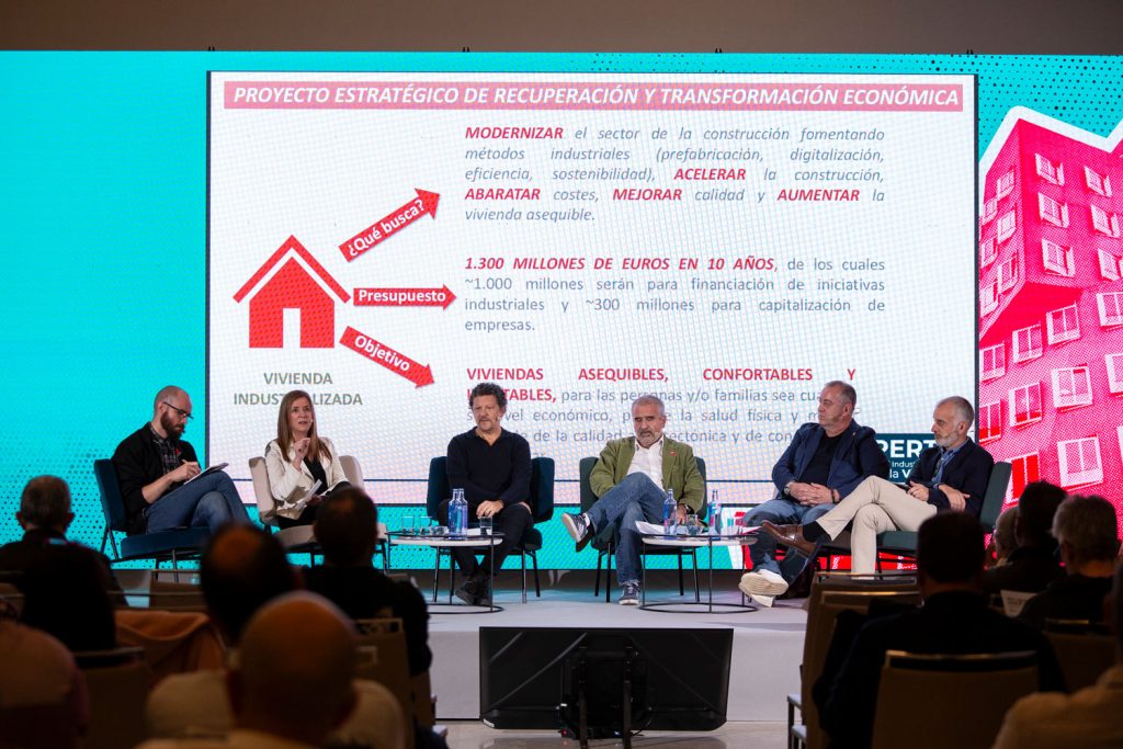 Jornada, dentro del Plan de Formación, con la vivienda como eje central.